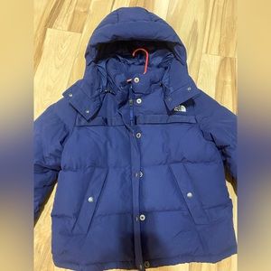 The North Face ~ Forester Down Jacket ~ Navy ~ Ladies size Large
